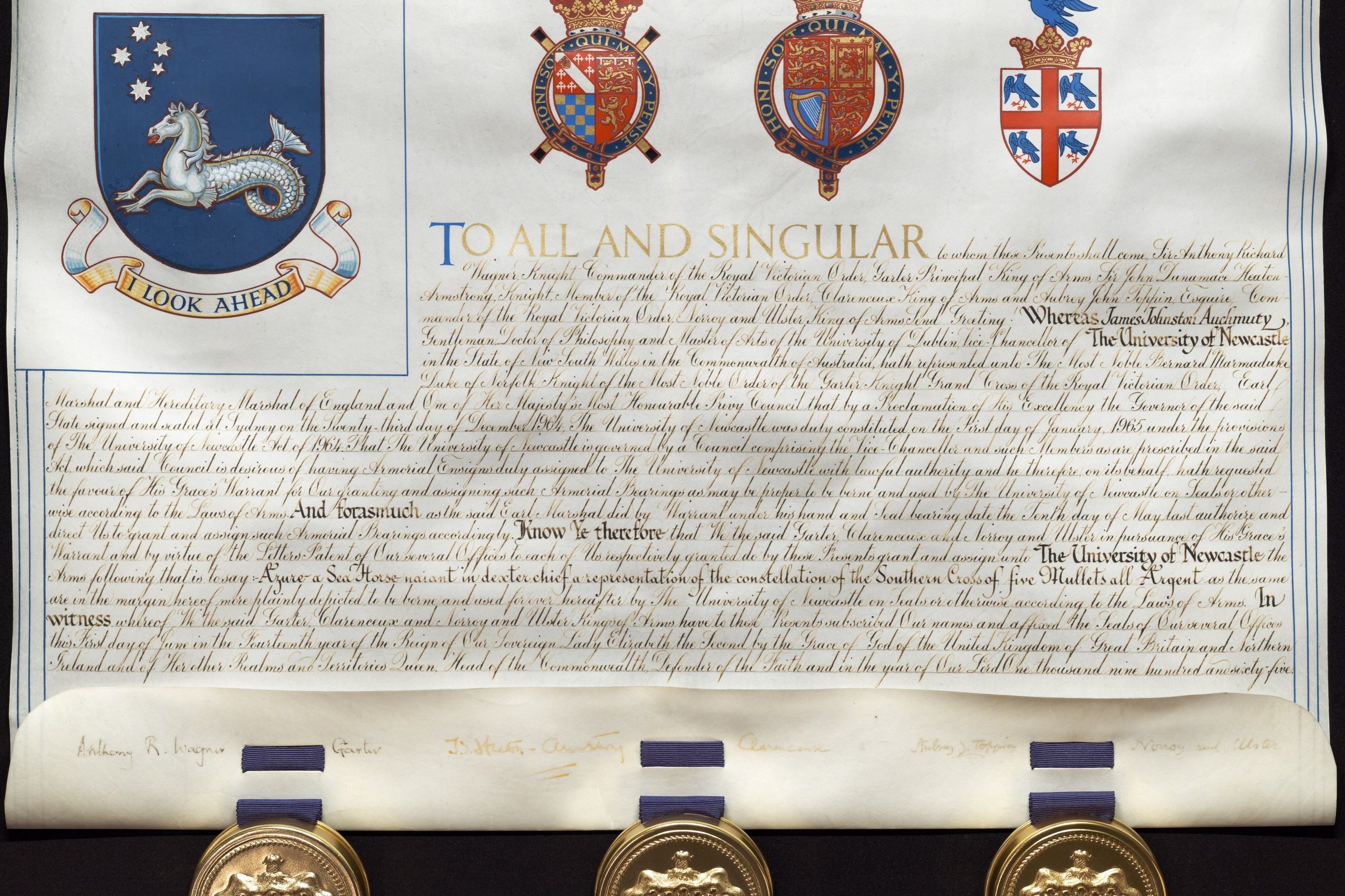 University Of Newcastle's Grant of Arms (1965)
